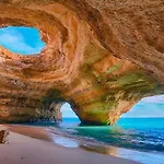 Rocha Sunny アパート ポルティマン