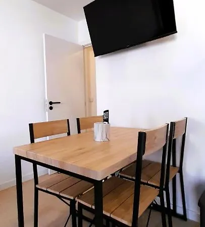 Apartament Rocha Sunny *